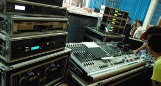 菏泽高价回收ktv 酒吧 舞厅音响 灯光等全套设备