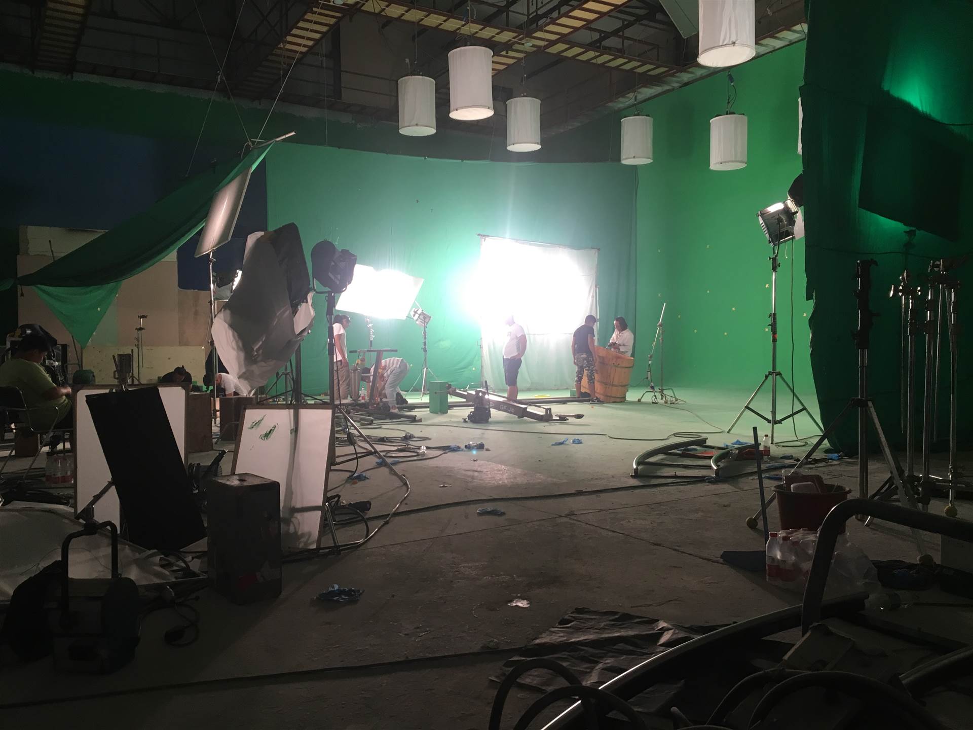 上海影视灯光器材出租